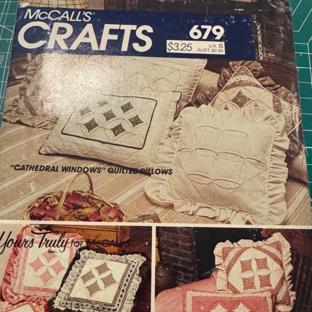 Vintage 1983 McCalls Crafts 679 Cathedral Windows Quilted Pillow Sewing Pattern
